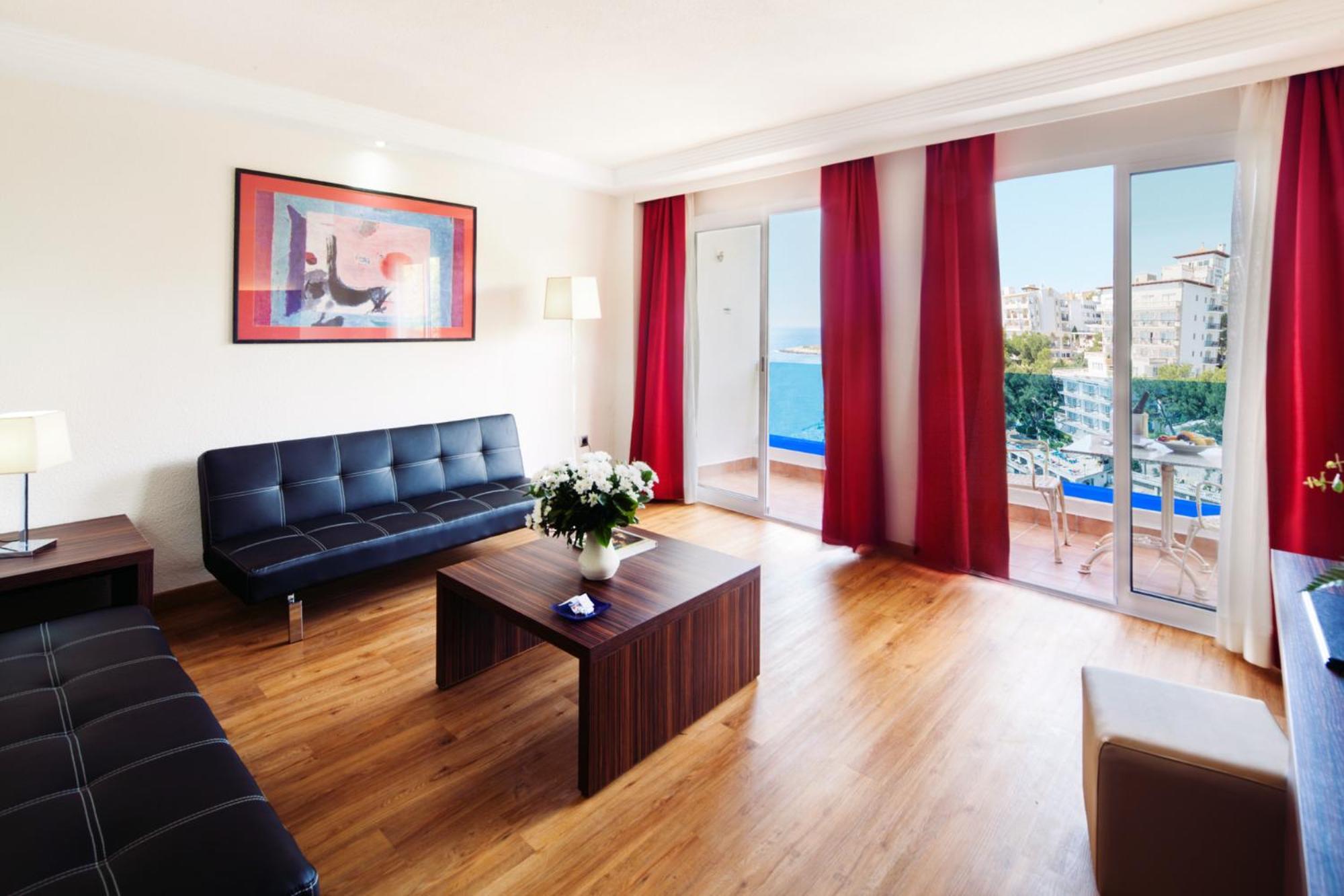 Hotel Europe Playa Marina - Adults Only