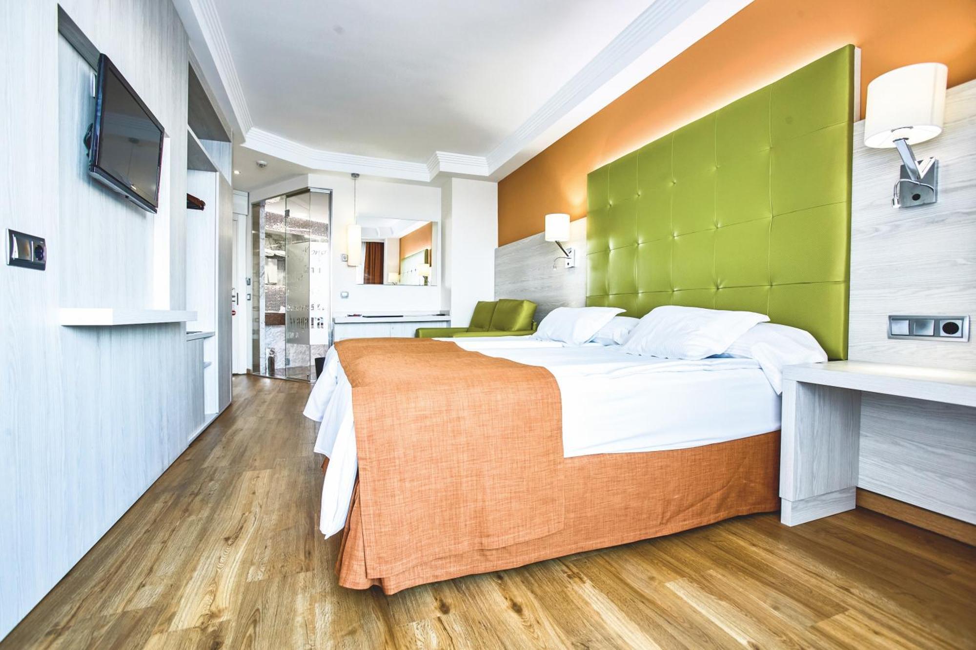 Europe Playa Marina - Adults Only Hotel